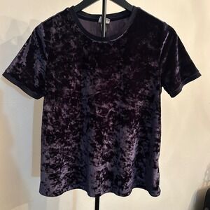 a.n.a Velvet Top Women's Size S Short Sleeve Crushed Dark Purple Casual